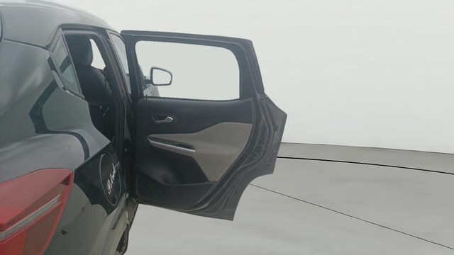 View Nissan Magnite Image 6 Used Nissan Magnite Image 6
