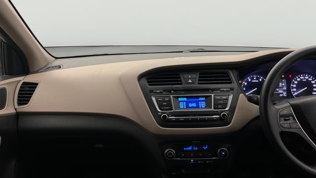 View Hyundai Elite i20 Image 17 Used Hyundai Elite i20 Image 17