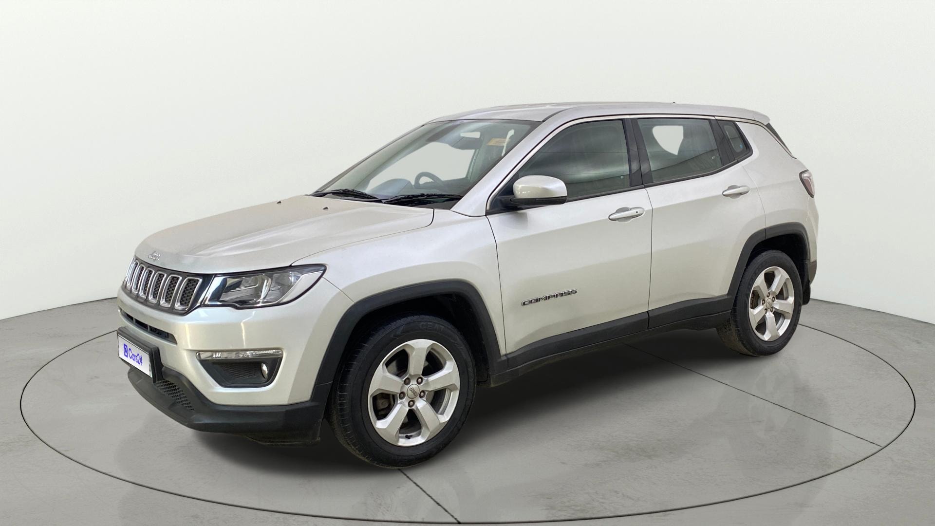 View 2018 Jeep Compass Longitude (O) 2.0 Diesel MT Image 35 Used 2018 Jeep Compass Longitude (O) 2.0 Diesel MT Image 35