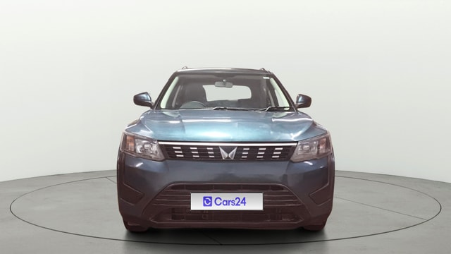 View Mahindra XUV300 Image 1 Used Mahindra XUV300 Image 1