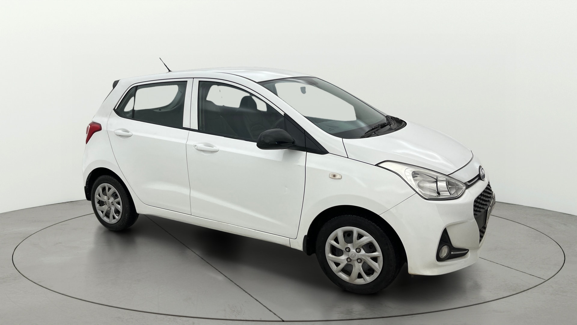 View 2017 Hyundai Grand i10 Magna 1.2 Kappa VTVT Image 36 Used 2017 Hyundai Grand i10 Magna 1.2 Kappa VTVT Image 36