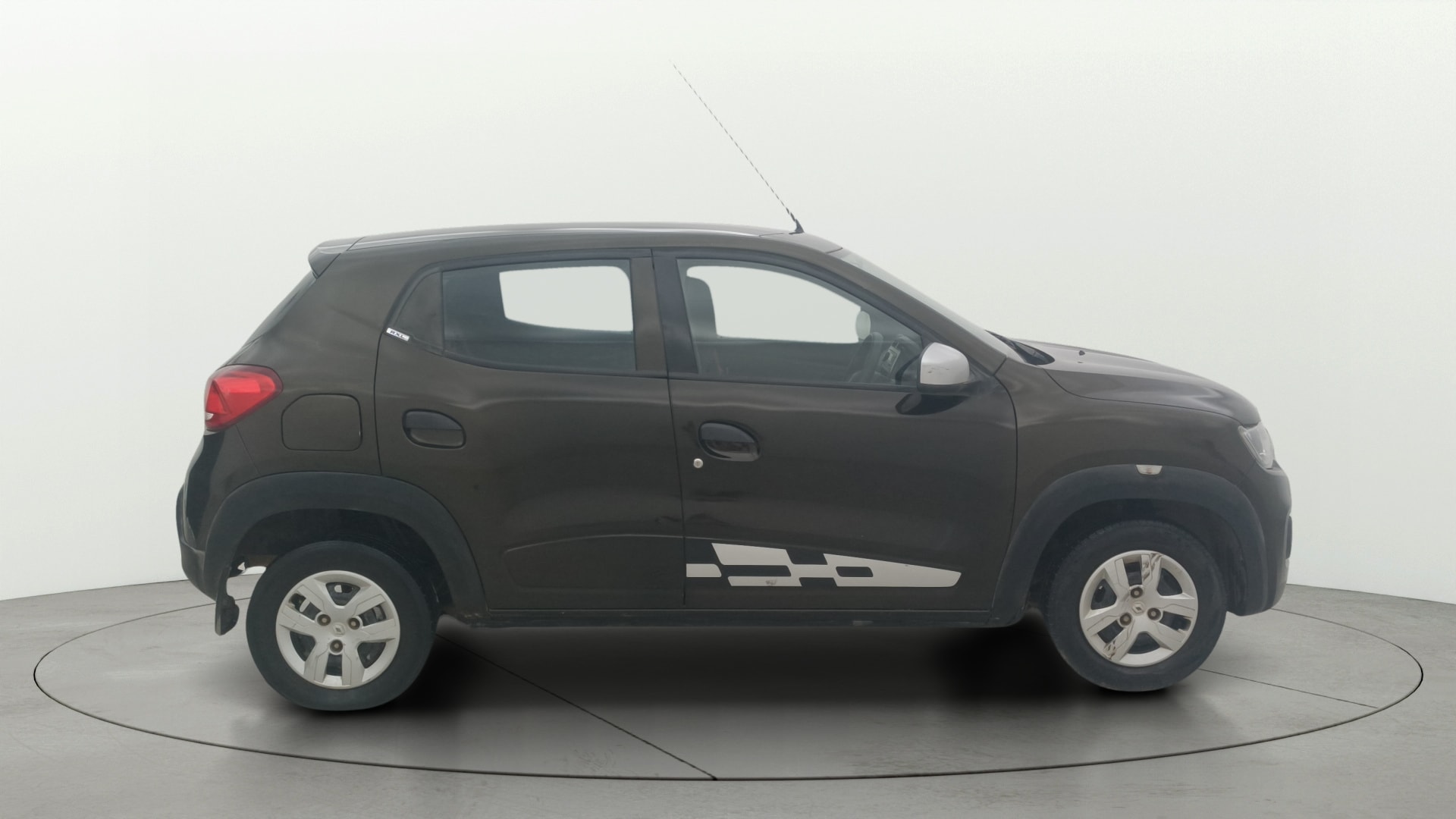 View 2017 Renault Kwid RXL 1.0 Image 25 Used 2017 Renault Kwid RXL 1.0 Image 25