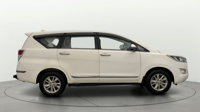 View Toyota Innova Crysta Image 29 Used Toyota Innova Crysta Image 29