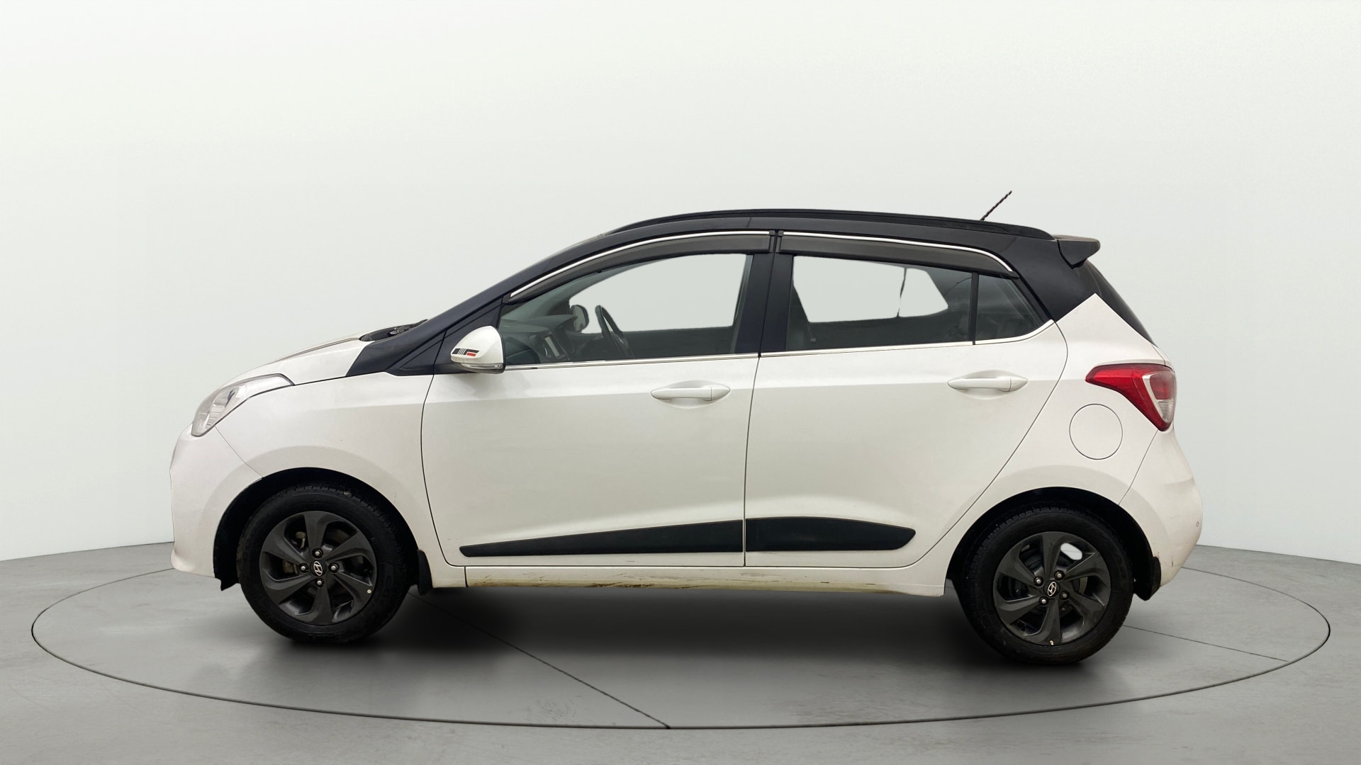 Used 2019 Hyundai Grand i10 Used 2019 Hyundai Grand i10