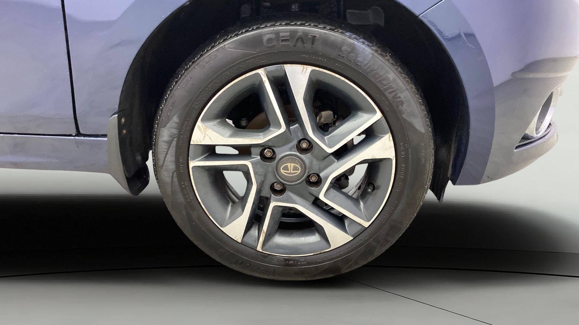 View 2019 Tata Tigor XE Diesel Image 40 Used 2019 Tata Tigor XE Diesel Image 40