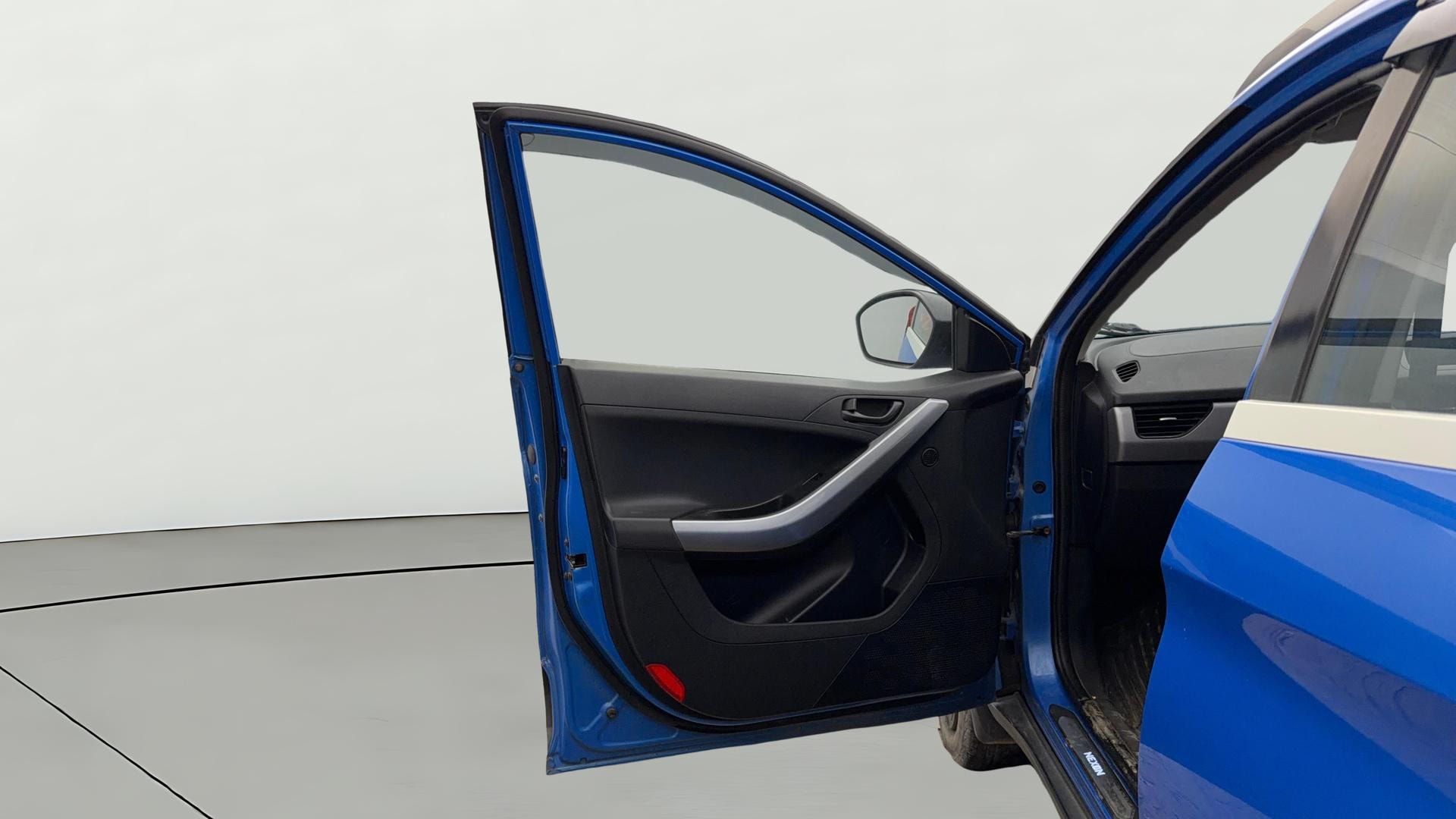 View 2020 Tata Nexon Revotron XE Image 30 Used 2020 Tata Nexon Revotron XE Image 30
