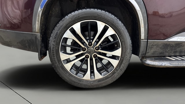View MG Hector Plus Image 26 Used MG Hector Plus Image 26