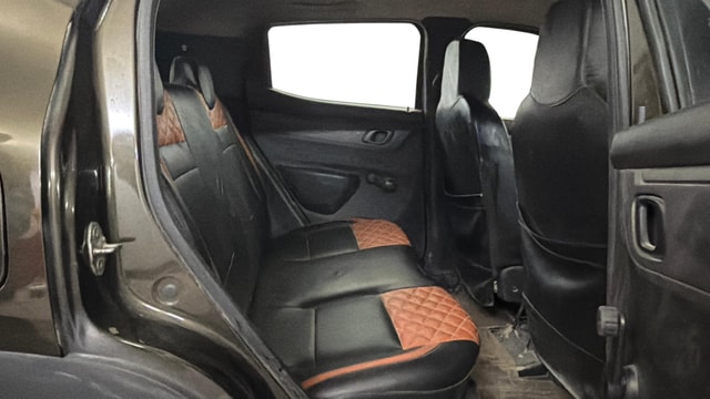 View Renault Kwid Image 28 Used Renault Kwid Image 28