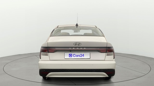 View Hyundai Verna Image 40 Used Hyundai Verna Image 40