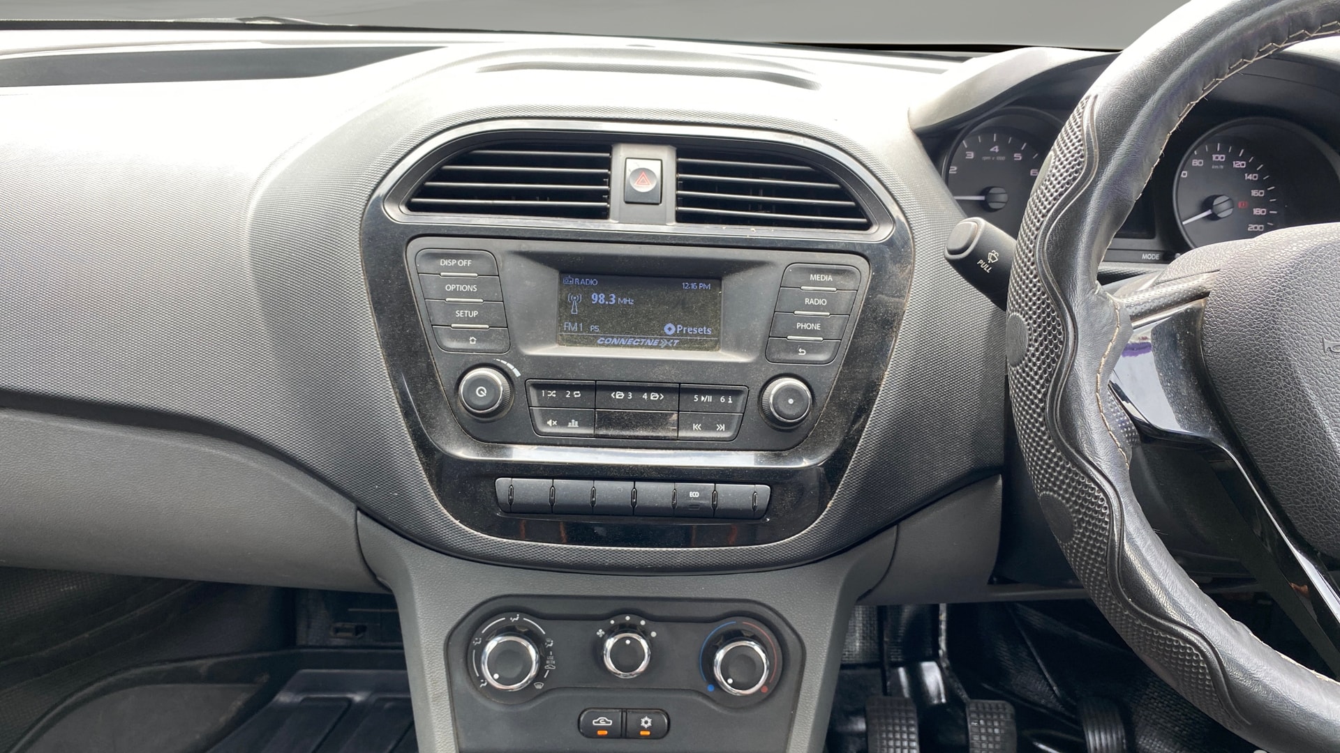 View 2018 Tata Tigor XE Diesel Image 34 Used 2018 Tata Tigor XE Diesel Image 34