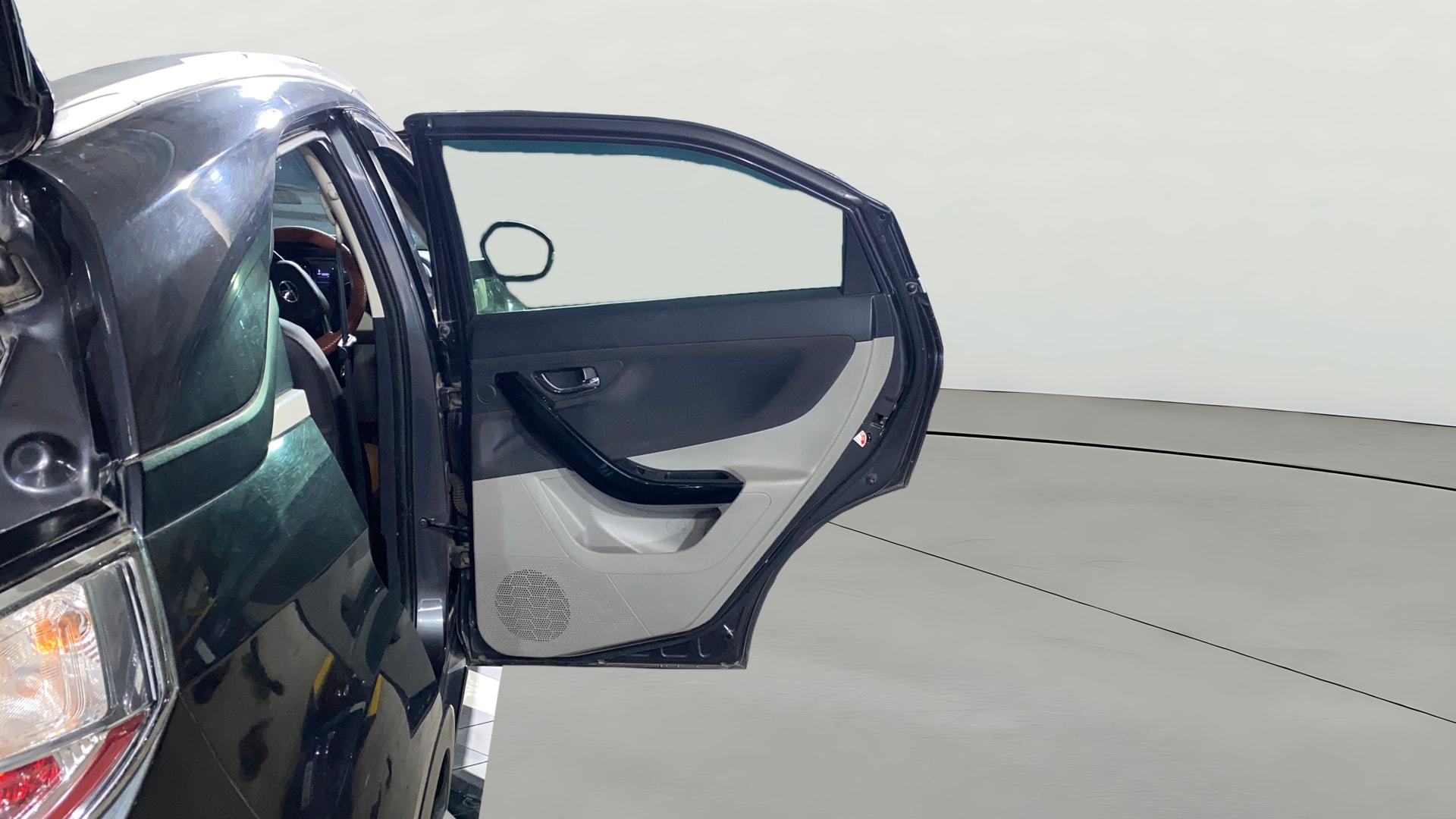 Used 2020 Tata Nexon Used 2020 Tata Nexon