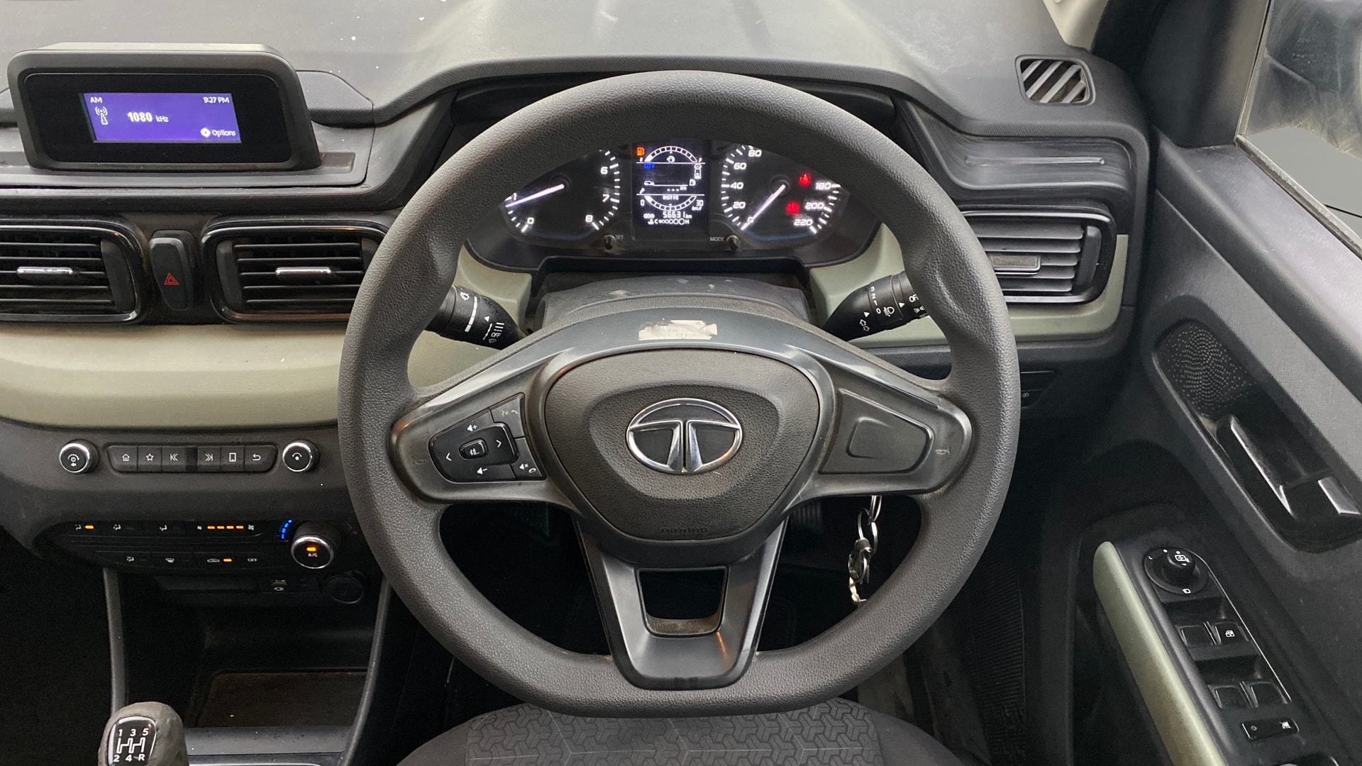 Used 2023 Tata Punch Used 2023 Tata Punch