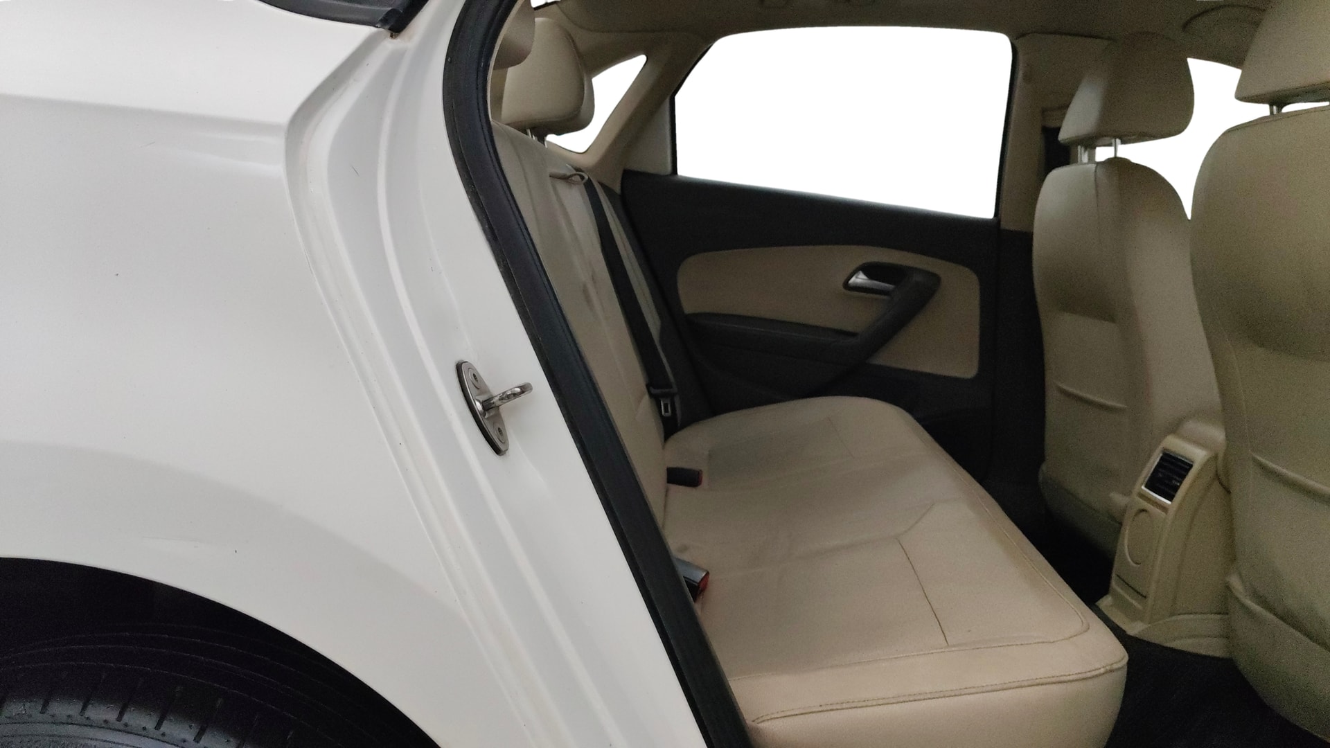 View 2013 Volkswagen Vento 1.2 L TSI Comfortline Petrol AT Image 29 Used 2013 Volkswagen Vento 1.2 L TSI Comfortline Petrol AT Image 29