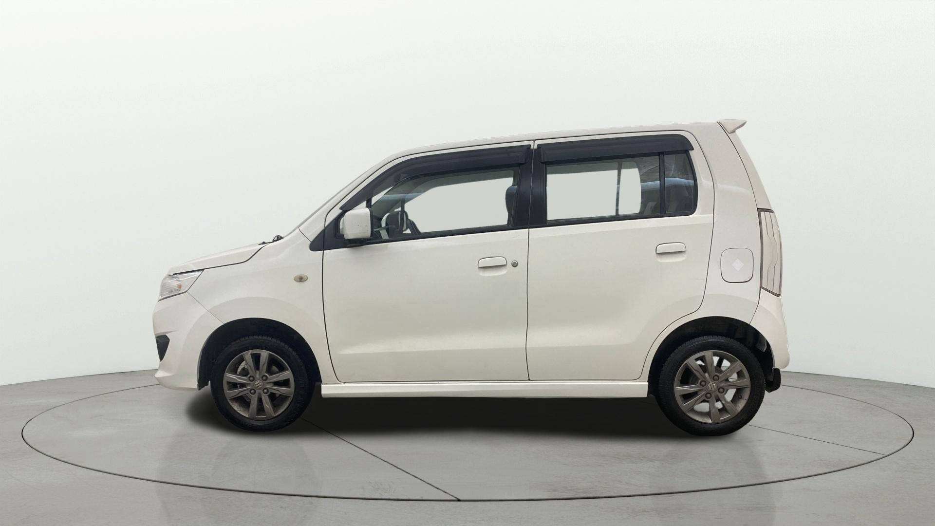 Used 2016 Maruti Suzuki Stingray Used 2016 Maruti Suzuki Stingray