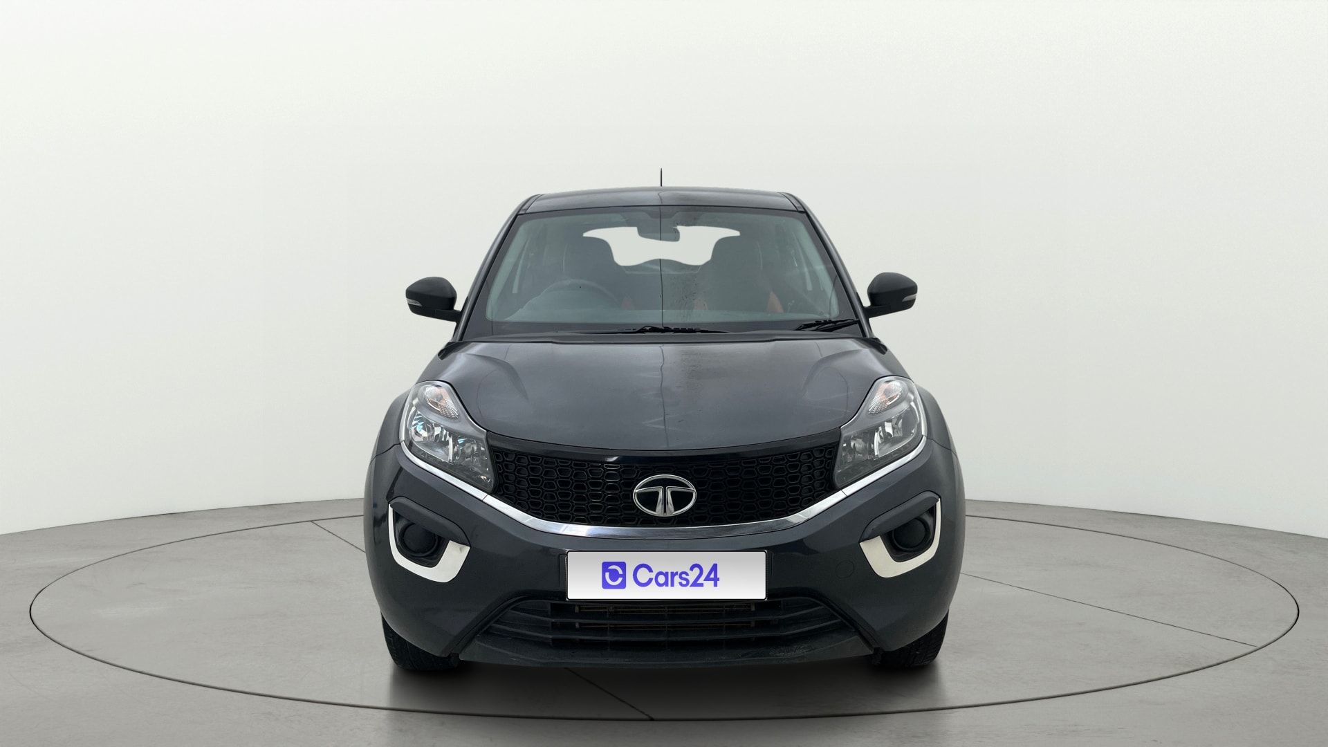 View 2020 Tata Nexon Revotron XMA AMT Image 1 Used 2020 Tata Nexon Revotron XMA AMT Image 1