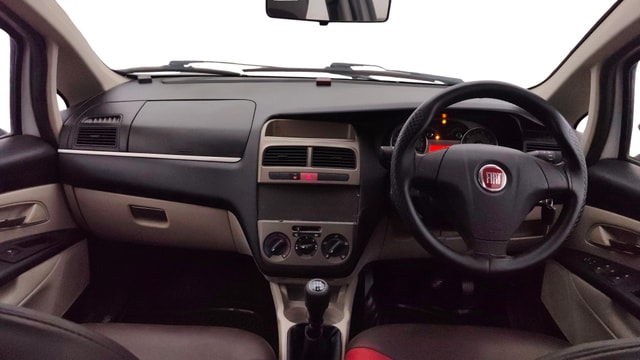View Fiat Linea Image 15 Used Fiat Linea Image 15