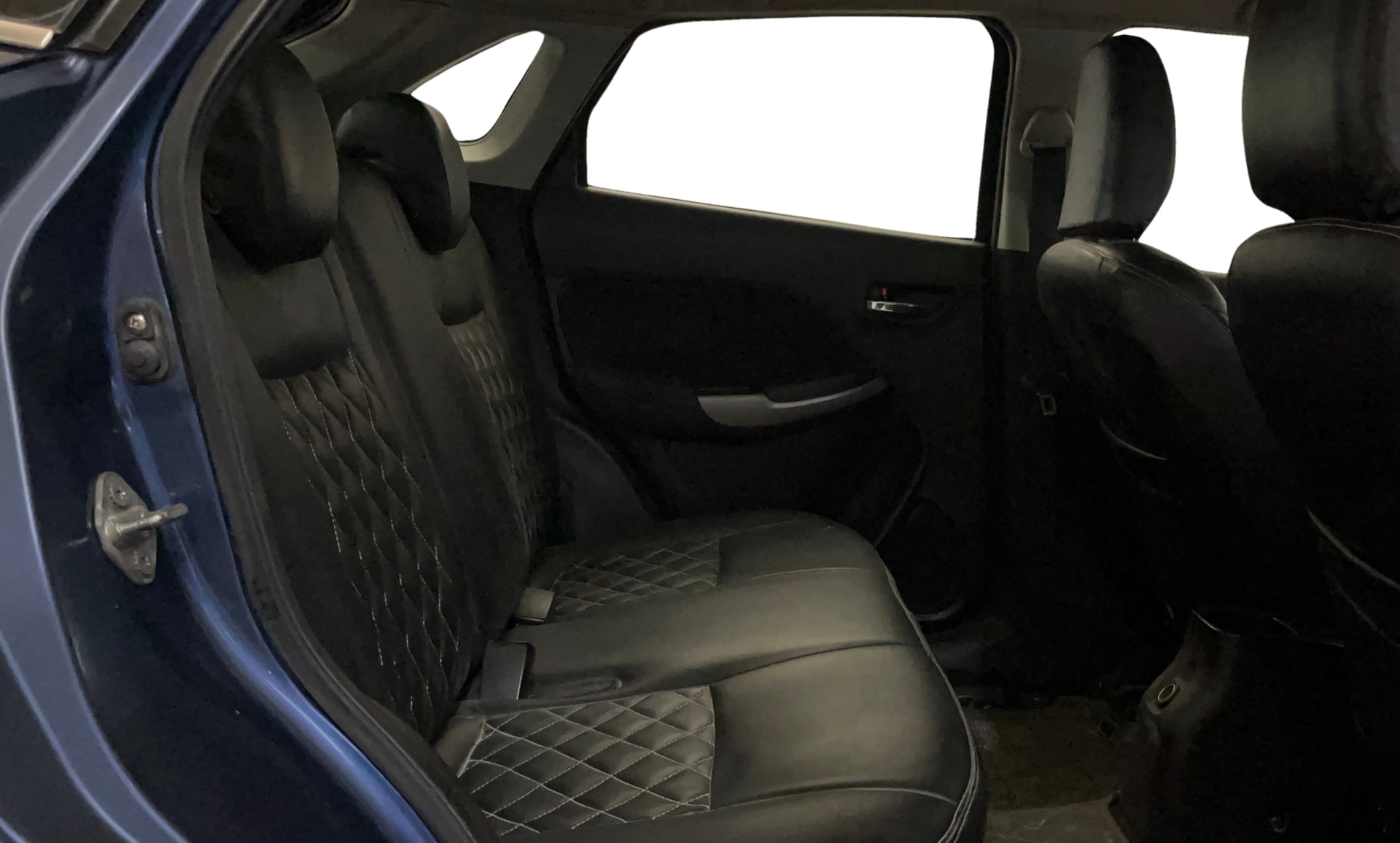 View 2019 Maruti Suzuki 1000 Base Variant Image 29 Used 2019 Maruti Suzuki 1000 Base Variant Image 29