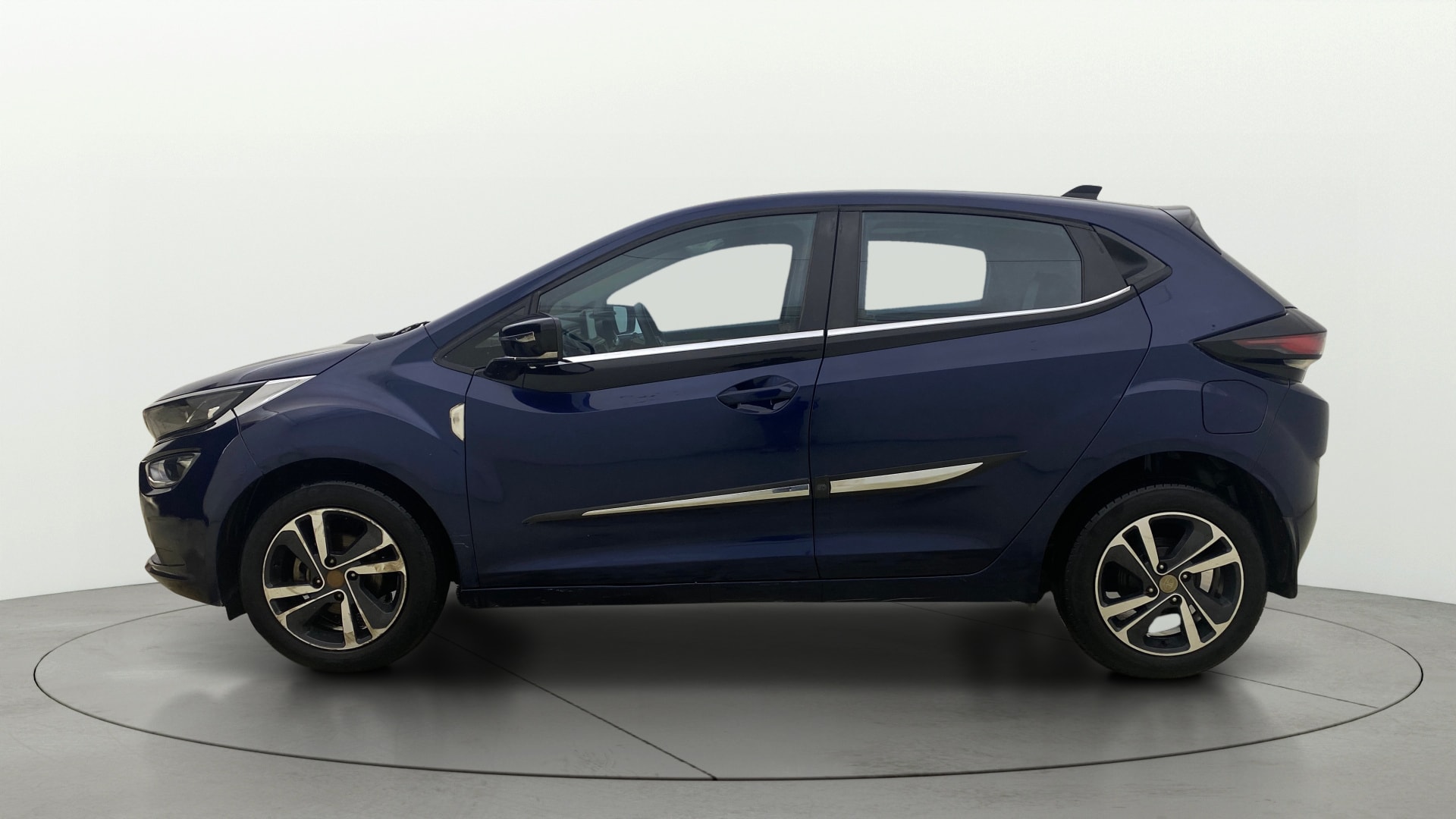 View 2023 Tata Altroz XZ Petrol Image 26 Used 2023 Tata Altroz XZ Petrol Image 26