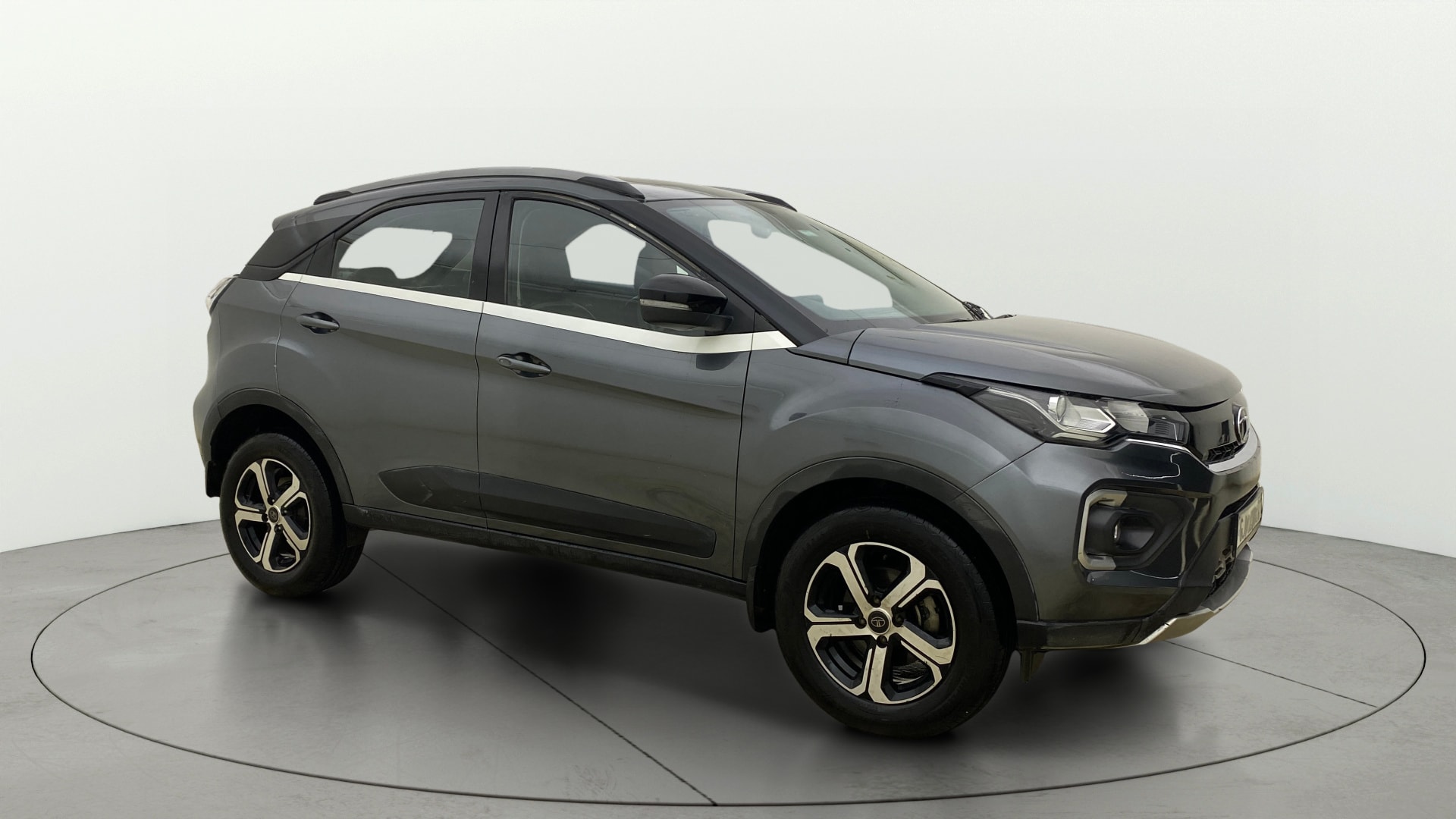 View 2021 Tata Nexon Revotron XE Image 21 Used 2021 Tata Nexon Revotron XE Image 21