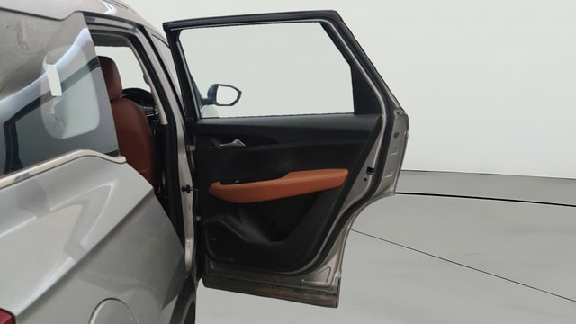 View MG Hector Plus Image 6 Used MG Hector Plus Image 6