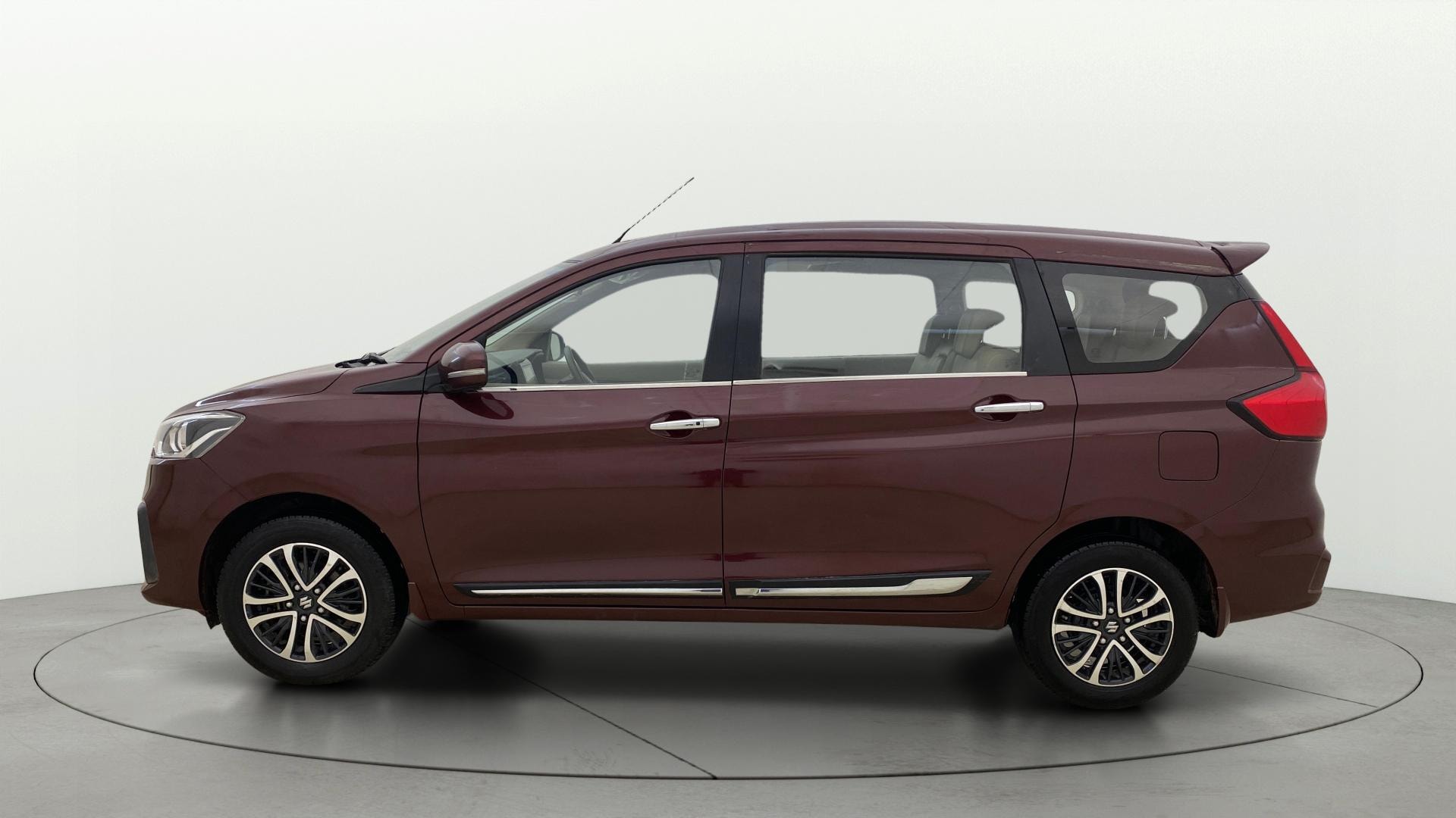 View 2023 Maruti Suzuki 1000 Base Variant Image 27 Used 2023 Maruti Suzuki 1000 Base Variant Image 27