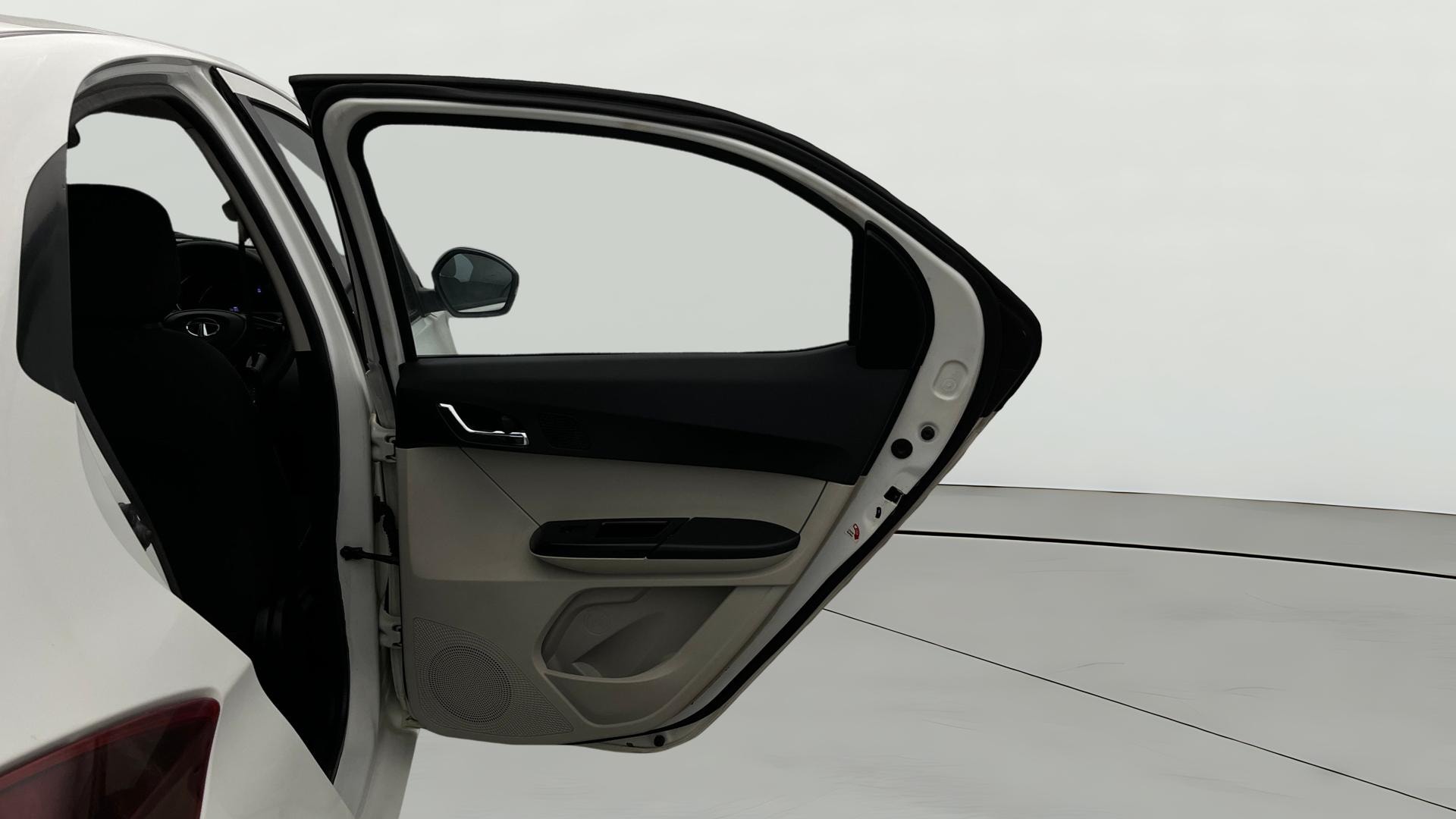 Used 2022 Tata Tiago Used 2022 Tata Tiago
