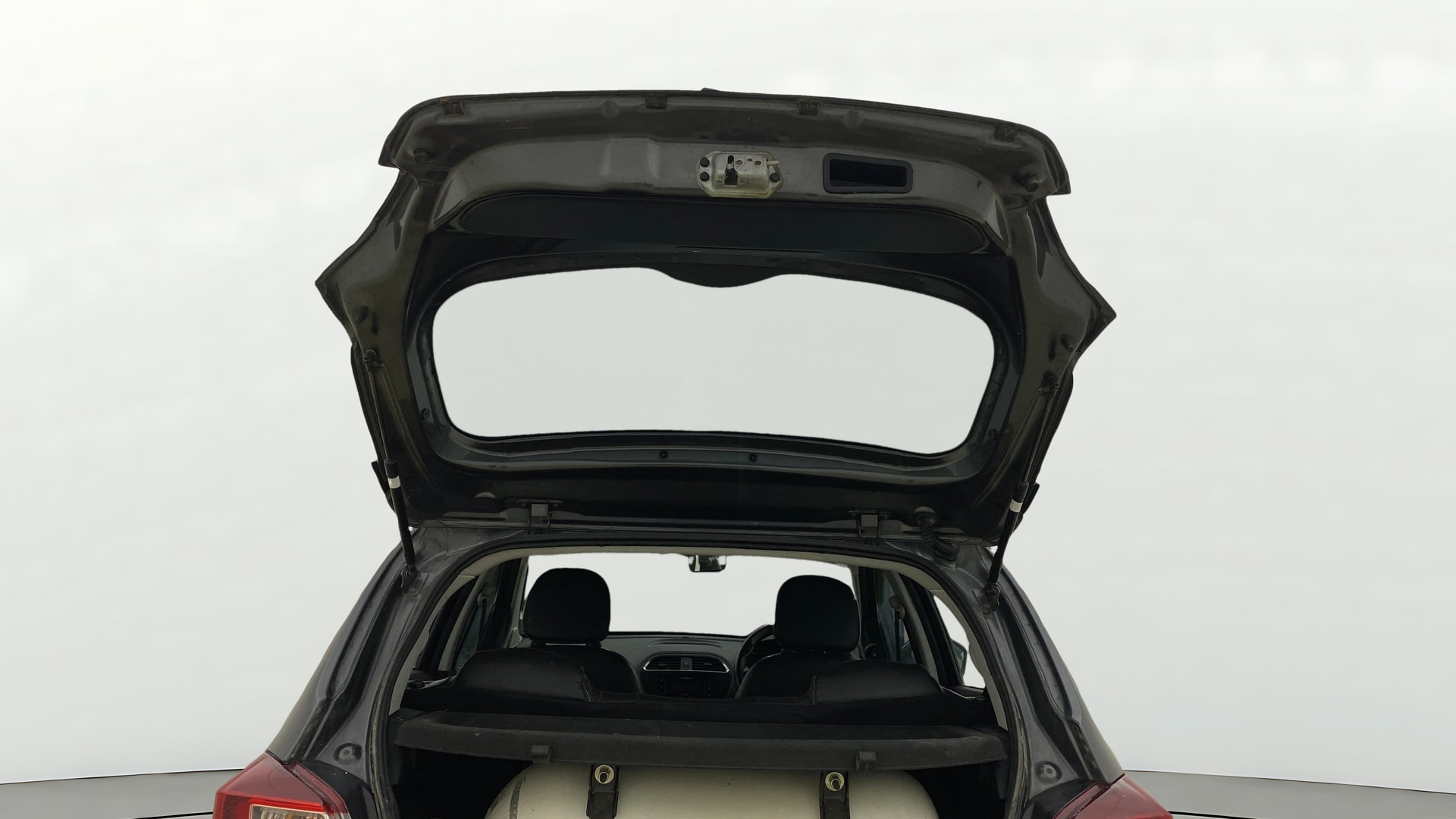 Used 2023 Tata Tiago Used 2023 Tata Tiago