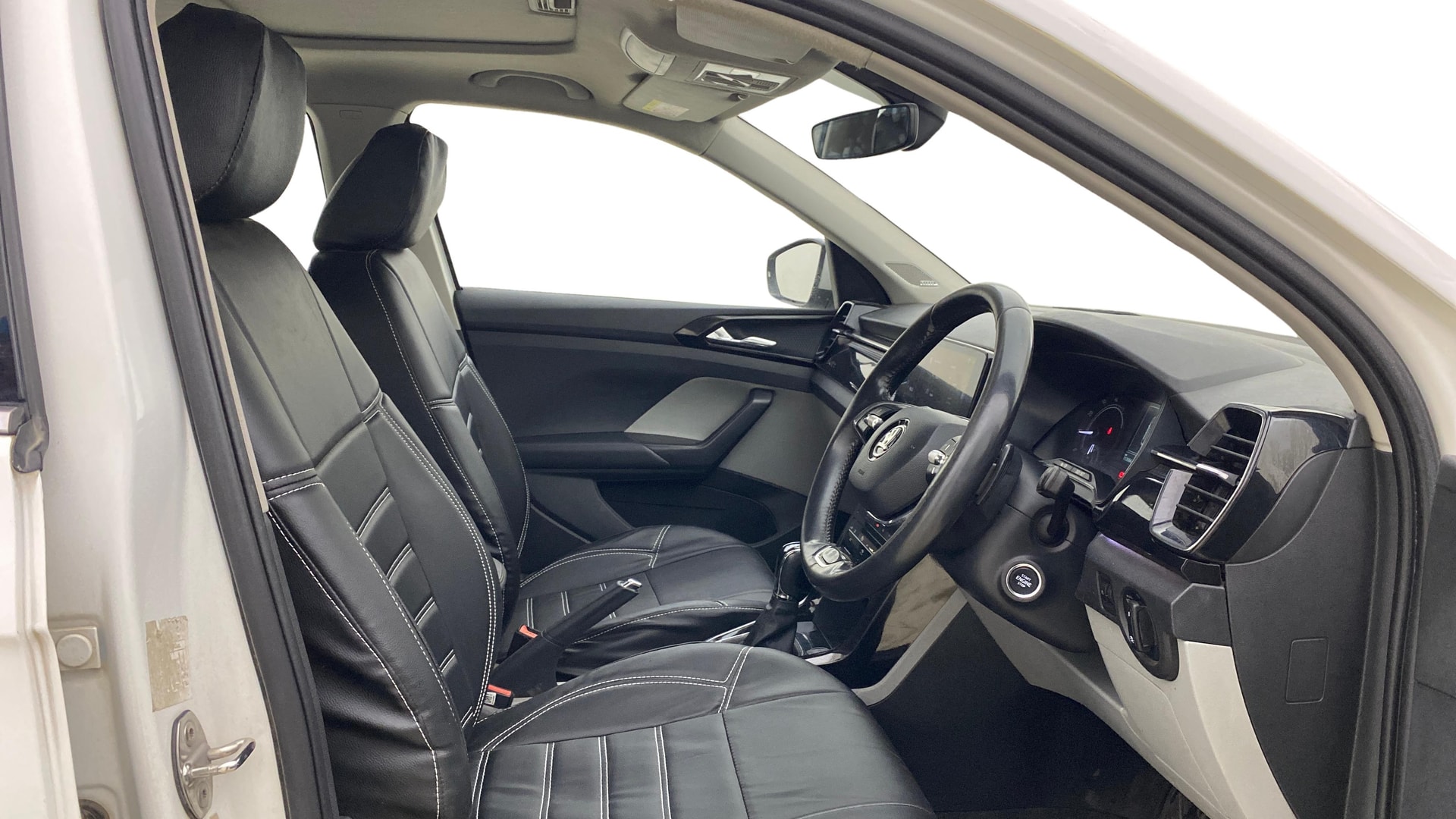 View 2021 Skoda Kushaq Style 1.5 TSI AT Image 28 Used 2021 Skoda Kushaq Style 1.5 TSI AT Image 28