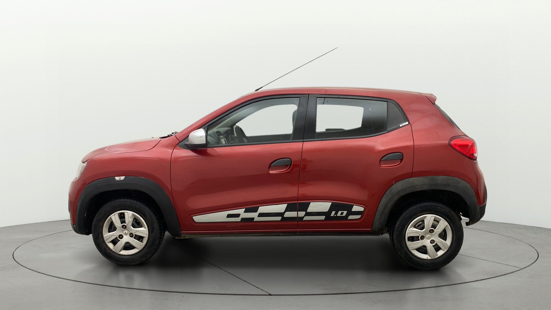 View 2017 Renault Kwid RXT 1.0 Image 5 Used 2017 Renault Kwid RXT 1.0 Image 5
