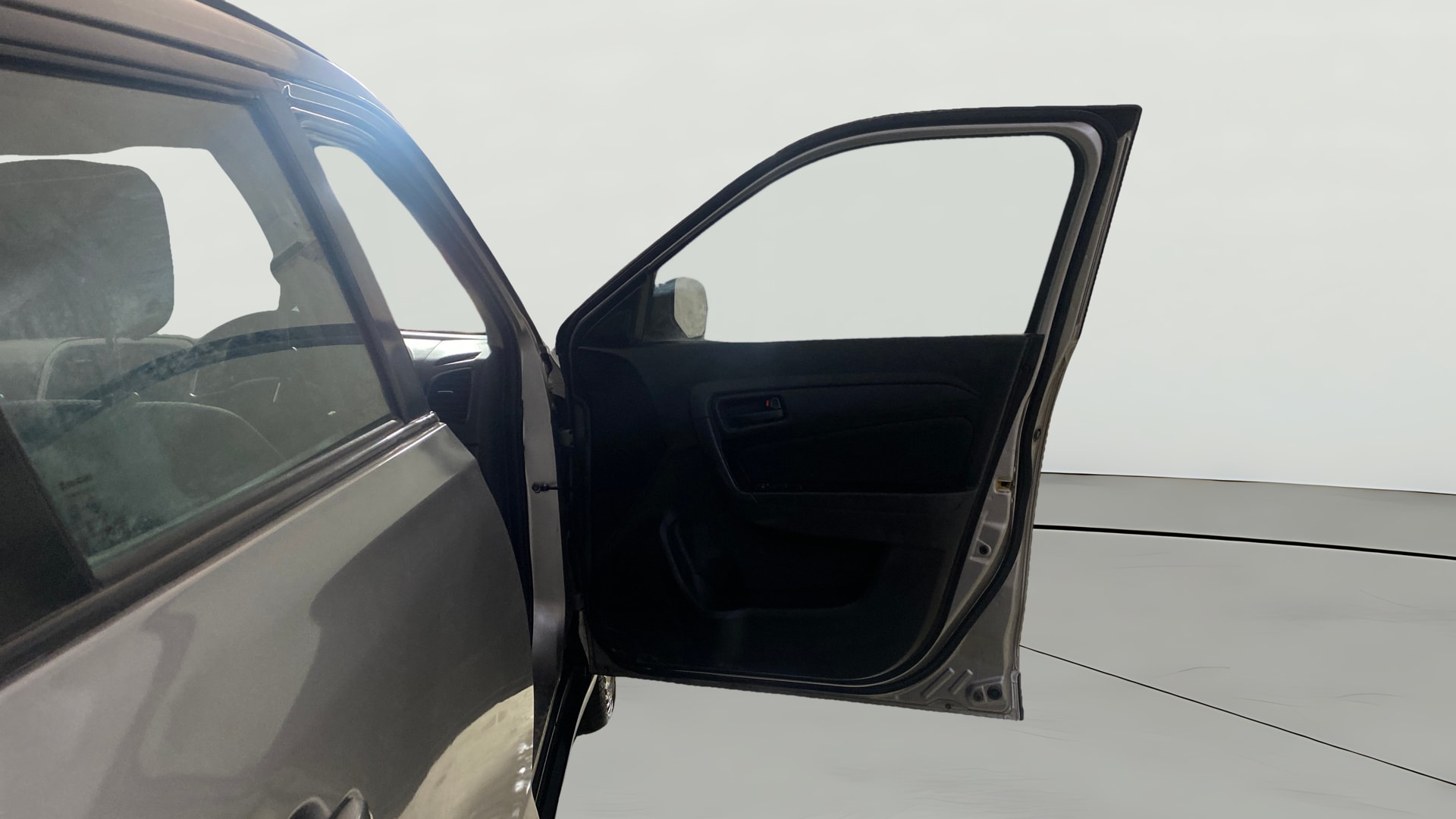 View 2019 Maruti Suzuki 1000 Base Variant Image 43 Used 2019 Maruti Suzuki 1000 Base Variant Image 43