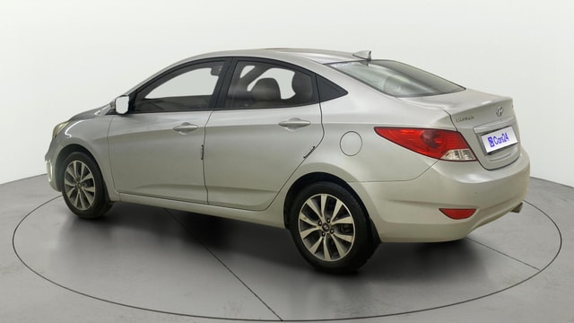 View Hyundai Fluidic Verna Image 2 Used Hyundai Fluidic Verna Image 2