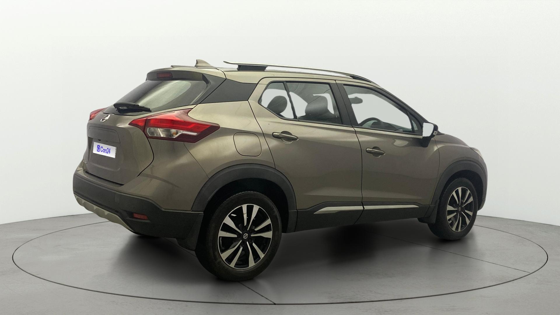 Used 2019 Nissan Kicks Used 2019 Nissan Kicks