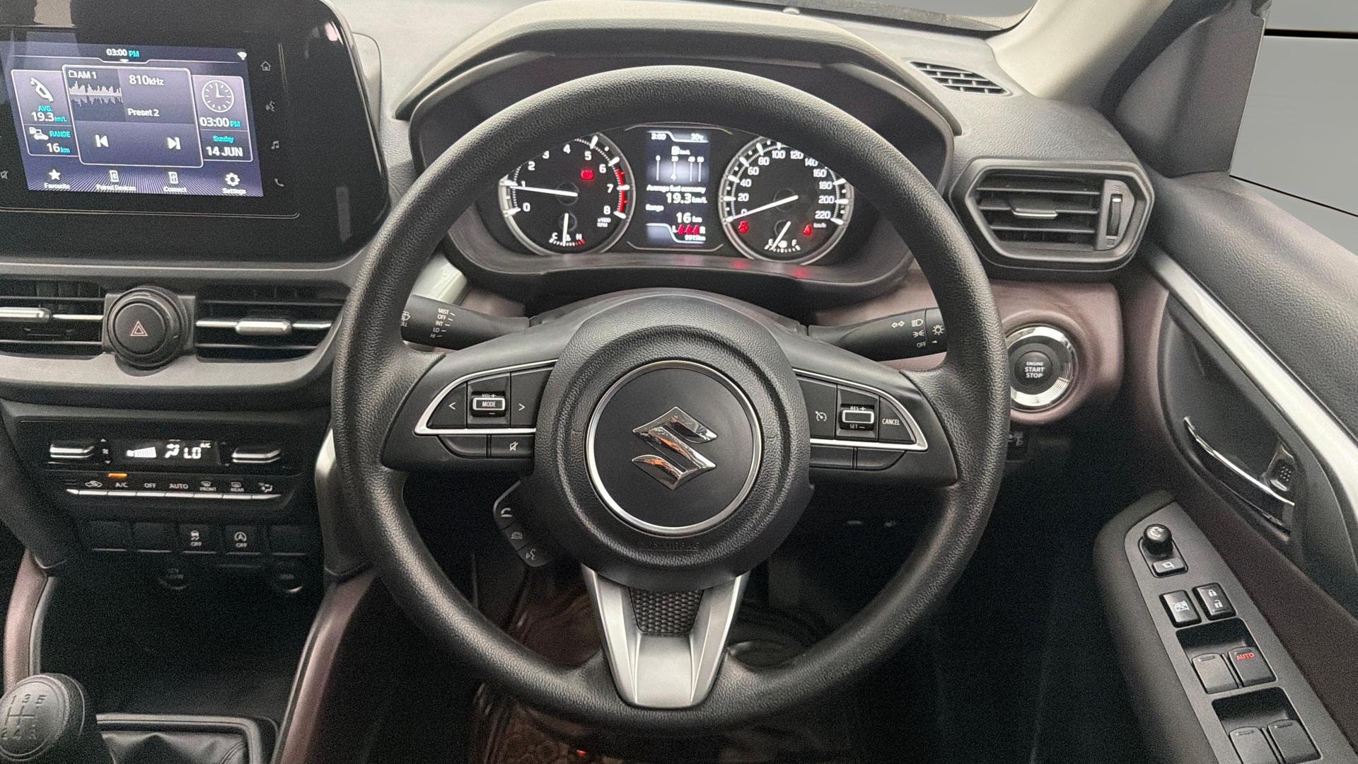 View 2025 Maruti Suzuki 1000 Base Variant Image 21 Used 2025 Maruti Suzuki 1000 Base Variant Image 21