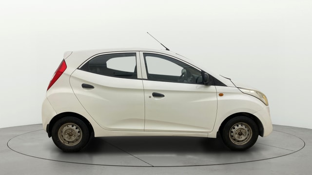 View Hyundai EON Image 8 Used Hyundai EON Image 8