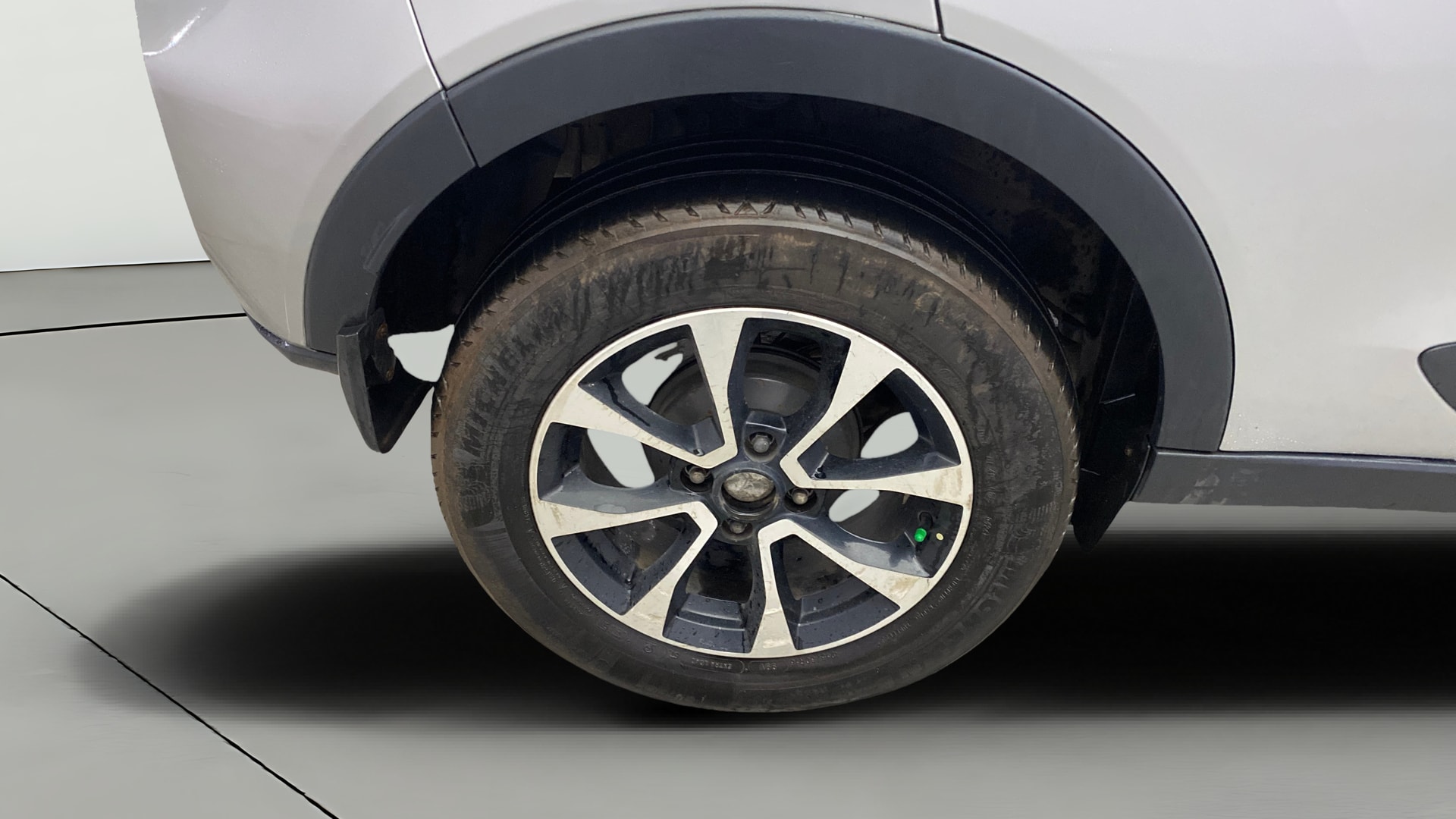 View 2020 Tata Nexon XZA Plus Diesel Image 24 Used 2020 Tata Nexon XZA Plus Diesel Image 24