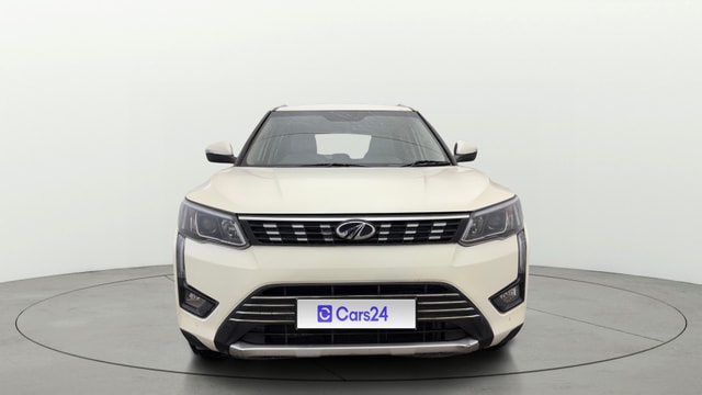 View Mahindra XUV300 Image 1 Used Mahindra XUV300 Image 1