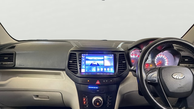 View Mahindra XUV300 Image 17 Used Mahindra XUV300 Image 17