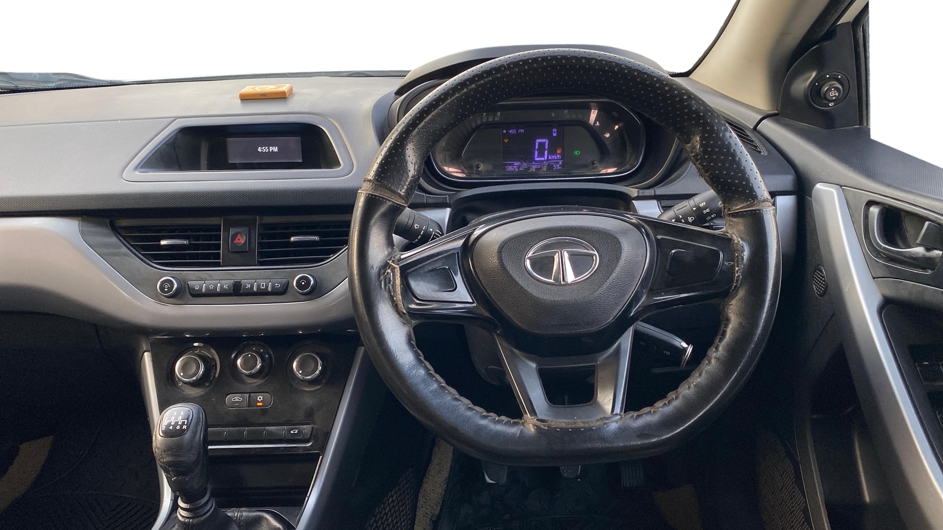 View 2020 Tata Nexon Revotorq XM Image 20 Used 2020 Tata Nexon Revotorq XM Image 20