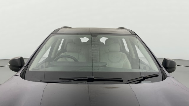 View Mahindra XUV700 Image 32 Used Mahindra XUV700 Image 32