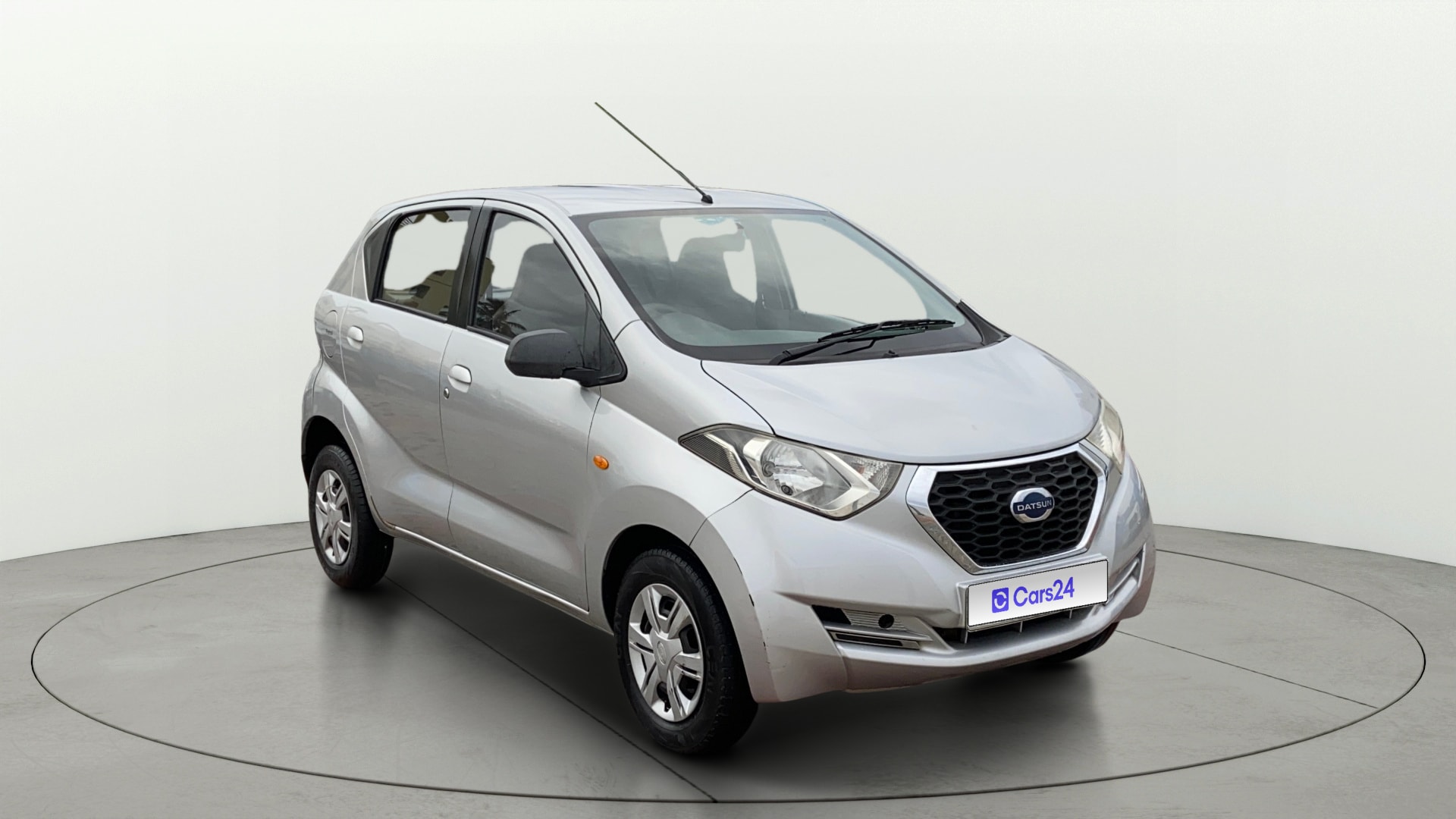 View 2017 Datsun Redi GO S-1.0L BS IV Image 36 Used 2017 Datsun Redi GO S-1.0L BS IV Image 36