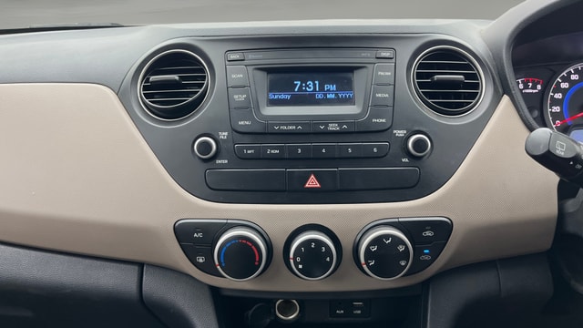 View Hyundai Grand i10 Image 17 Used Hyundai Grand i10 Image 17