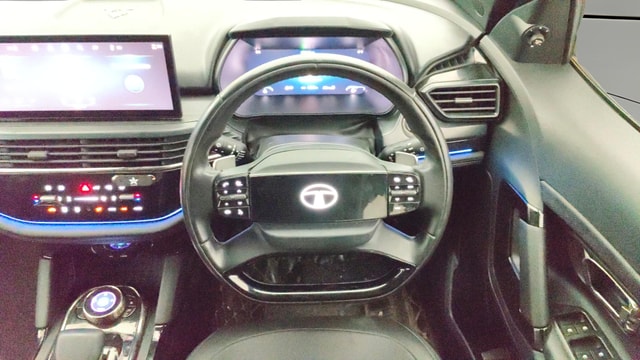View Tata Harrier Image 21 Used Tata Harrier Image 21