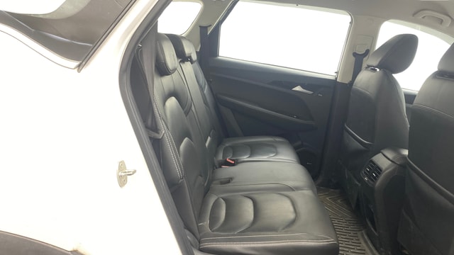 View MG Hector Image 29 Used MG Hector Image 29