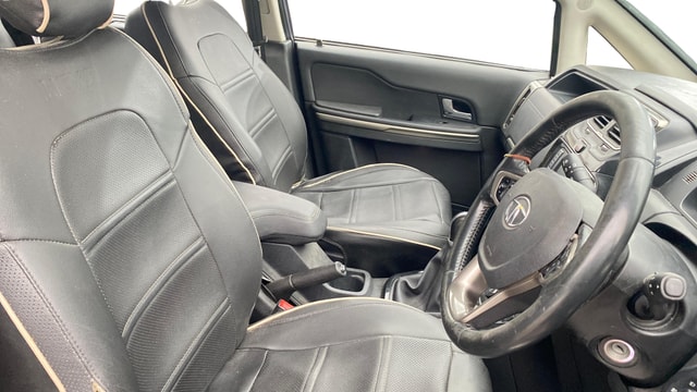 View Tata Hexa Image 28 Used Tata Hexa Image 28