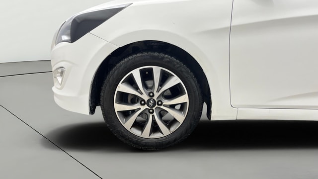View Hyundai Fluidic Verna Image 28 Used Hyundai Fluidic Verna Image 28