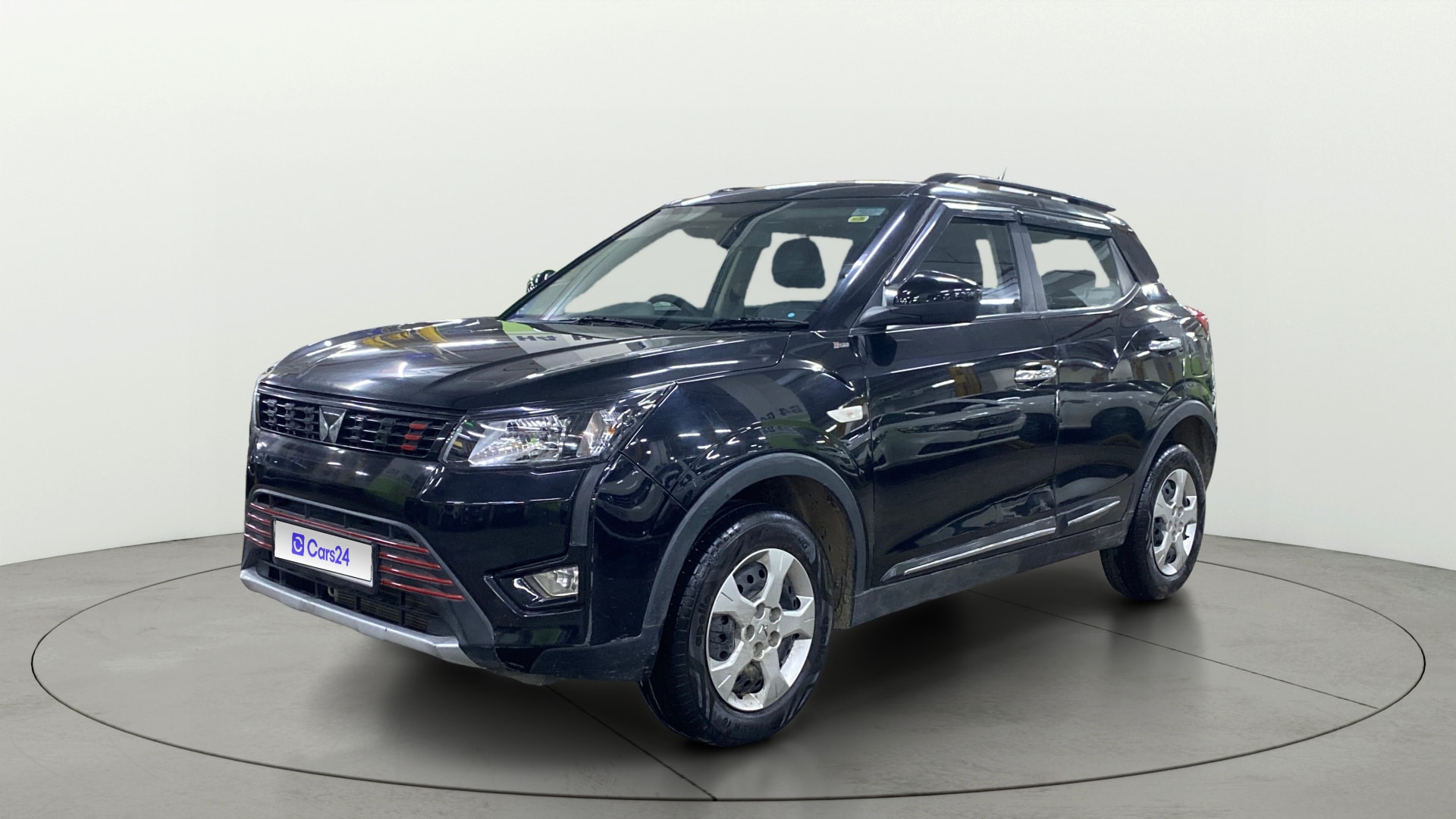 Used 2023 Mahindra XUV300 Used 2023 Mahindra XUV300