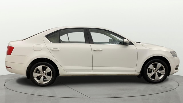 View Skoda Octavia Image 9 Used Skoda Octavia Image 9