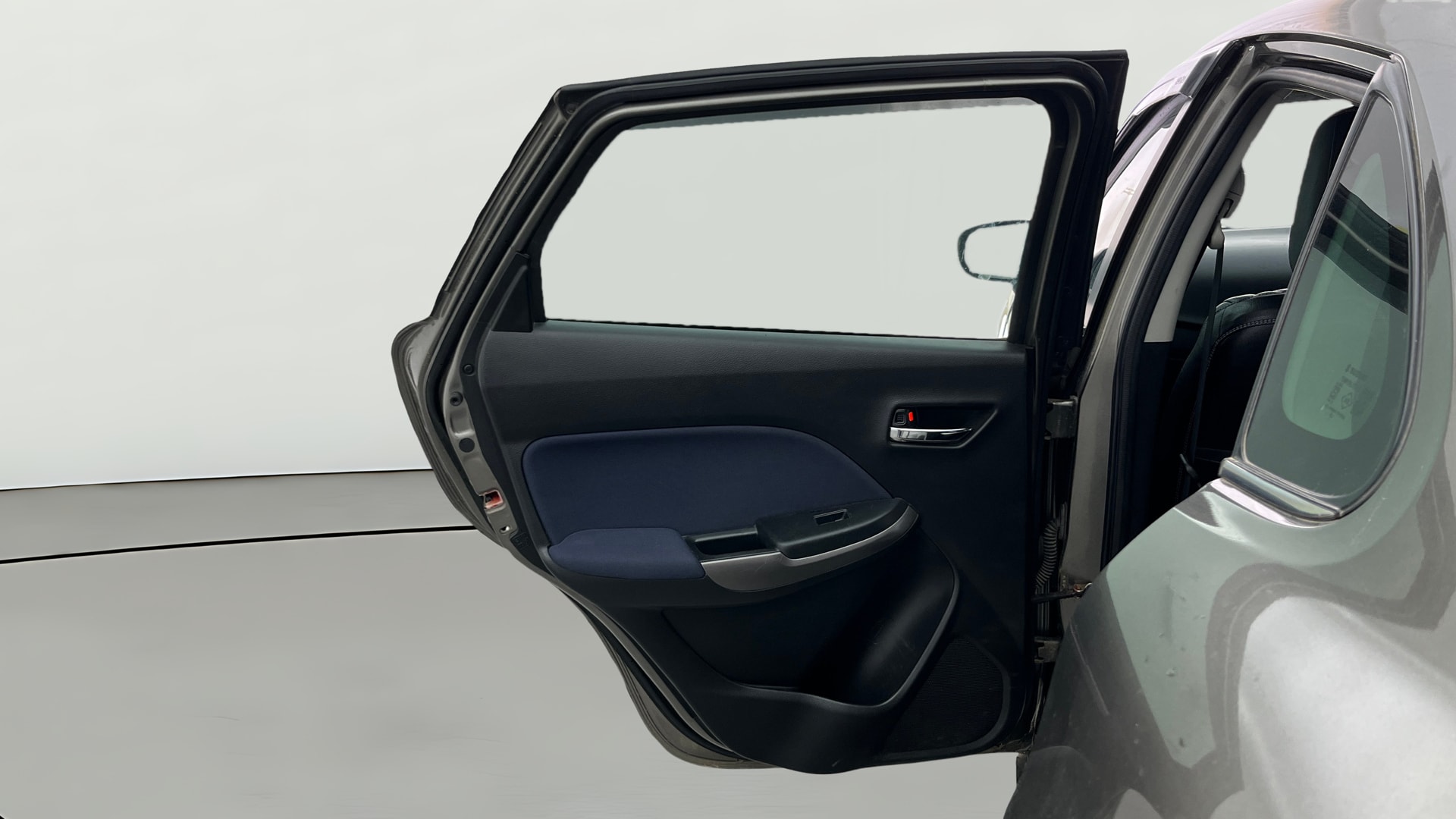 View 2019 Maruti Suzuki 1000 Base Variant Image 14 Used 2019 Maruti Suzuki 1000 Base Variant Image 14