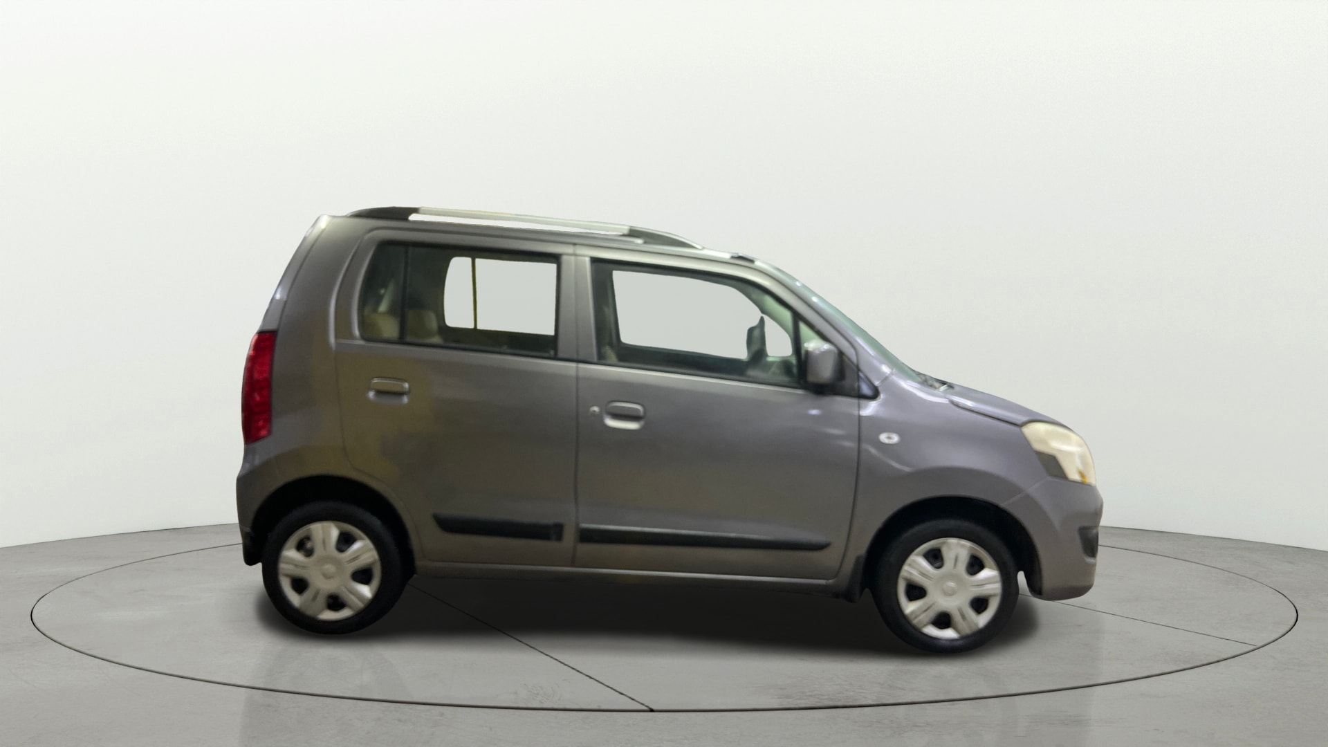 View 2018 Maruti Suzuki 1000 Base Variant Image 8 Used 2018 Maruti Suzuki 1000 Base Variant Image 8