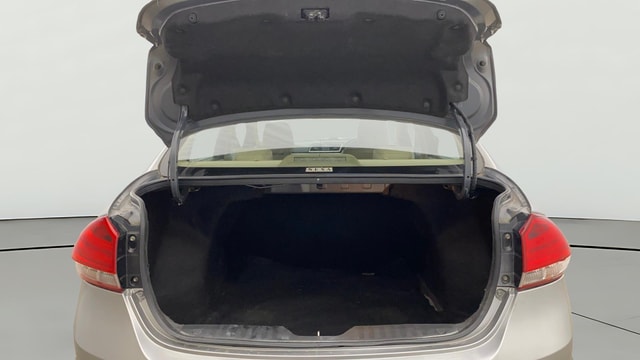 View Maruti Suzuki 1000 Image 39 Used Maruti Suzuki 1000 Image 39